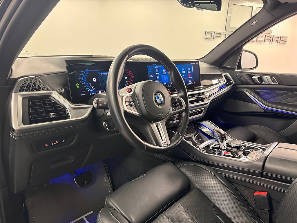 BMW X5 M Competition Sky-Lounge 625HK Svensksåld SE SPEC* bild 4