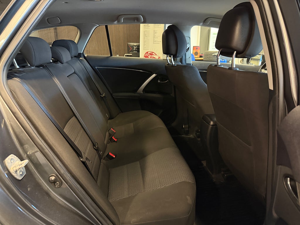 Toyota Avensis 2013 - miniatyr 25