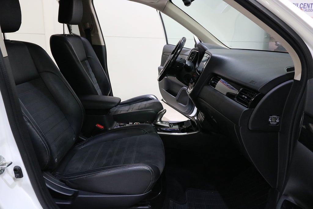 Mitsubishi Outlander 2017 - miniatyr 11