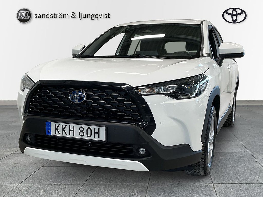 Toyota Corolla Cross Hybrid AWD-i 2,0 ACTIVE PLUS