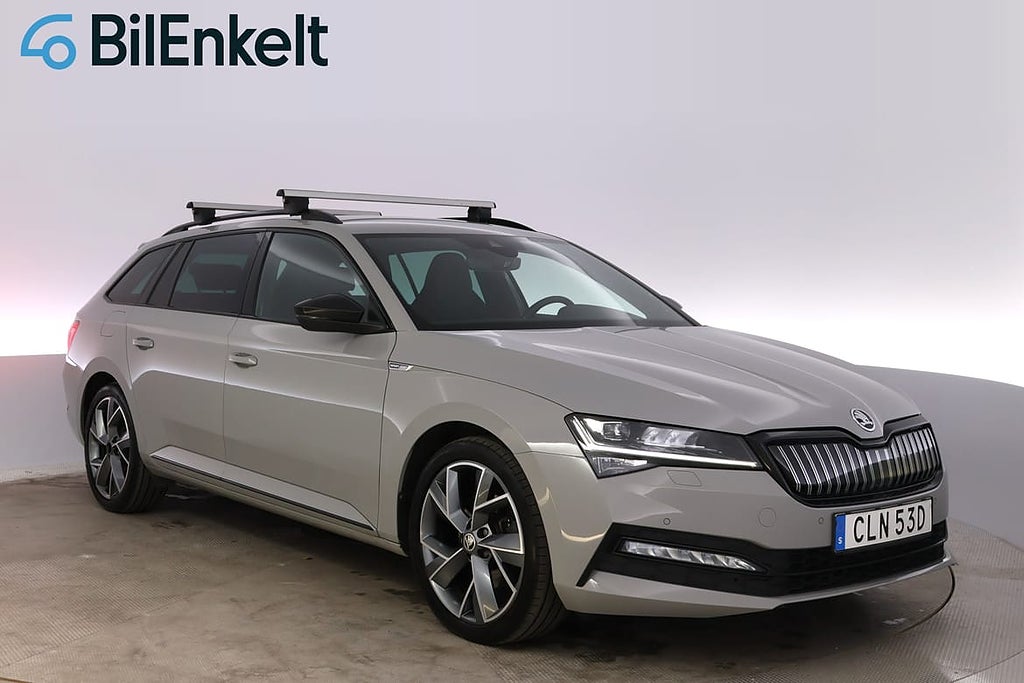 Skoda Superb iV Kombi SportLine Cockpit Matrix Kamera Drag