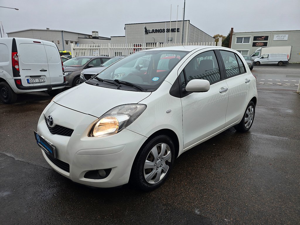 Toyota Yaris 1.33 Dual VVT-i MultiMode 1Års garanti 0% Ränta 36 Mån