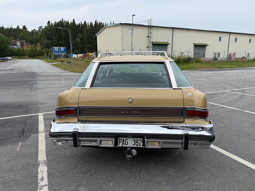 Buick Estate Wagon 3-sätes 7.5 V8 0kr insats 1610kr/mån