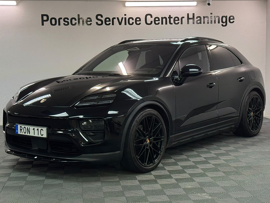 Porsche Macan 4