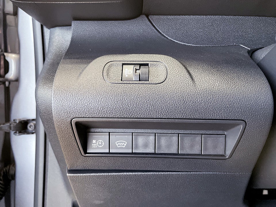 Bild på Peugeot Partner PRO+ BHDi Aut L1 DRAG WEBASTO LÅG MIL 130hk