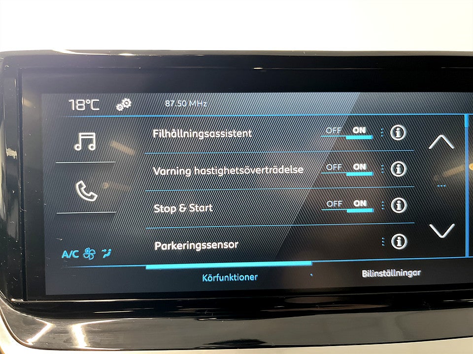 Bild på Peugeot 208 Style Hybrid 100hk Aut CARPLAY BACKSENSORER