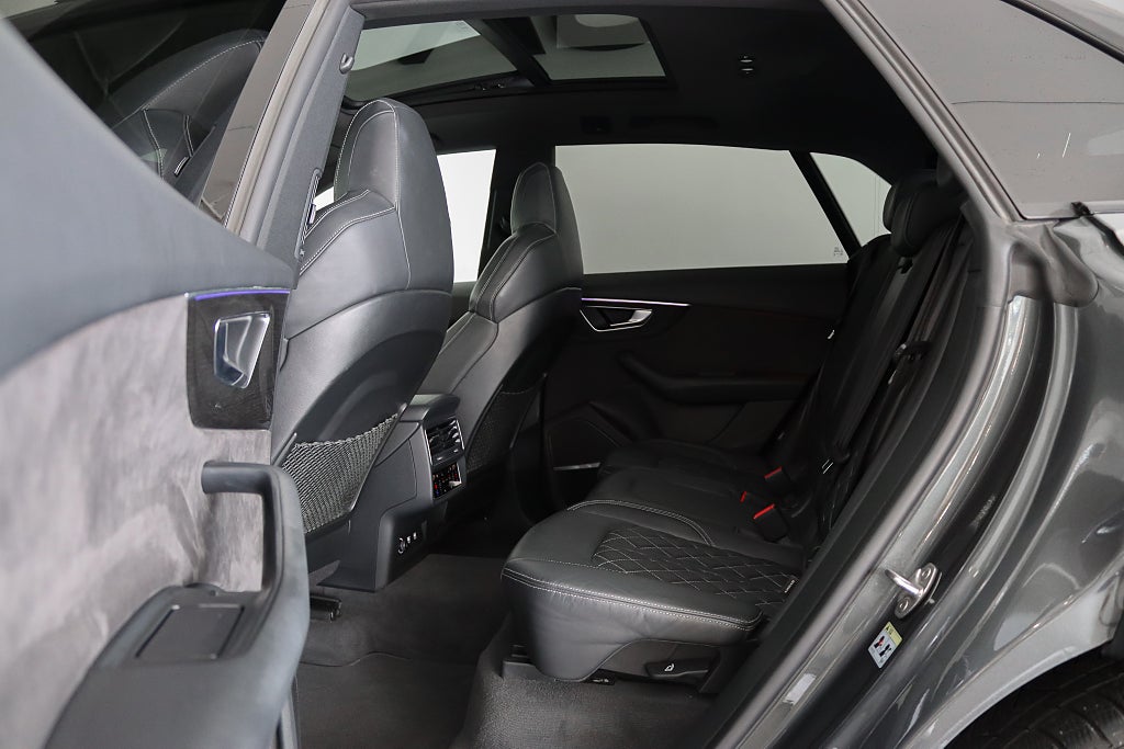 Audi Q8 50 TDI Quattro S Line Matrix B&O Panorama Dragkrok