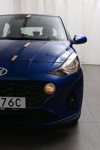 Halvkombi Hyundai i10 4 av 11