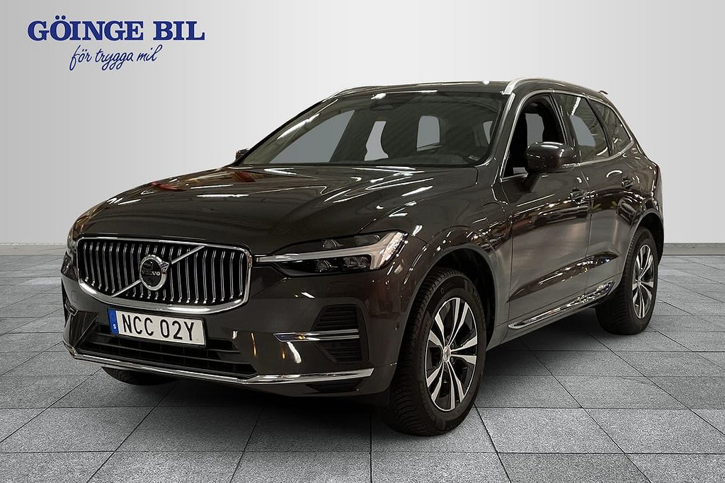 Volvo XC60 Recharge T6 Core Edition Drag/ 360º kamera/ Panorama