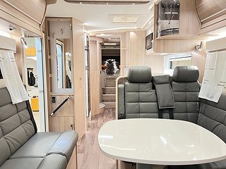Husbil-integrerad Kabe TMI 910 GB Imperial 19 av 47