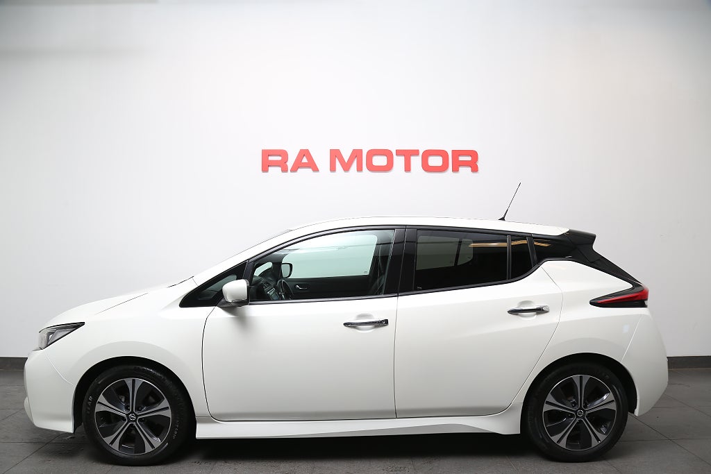 Nissan Leaf 40 kWh Tekna l Navi l BOSE l 360°-kamera 2019