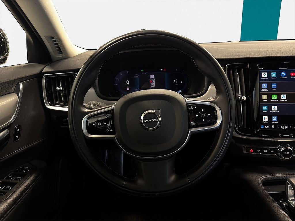 Volvo V90 B4, Momentum, Läder, MOMS, 1 brukare
