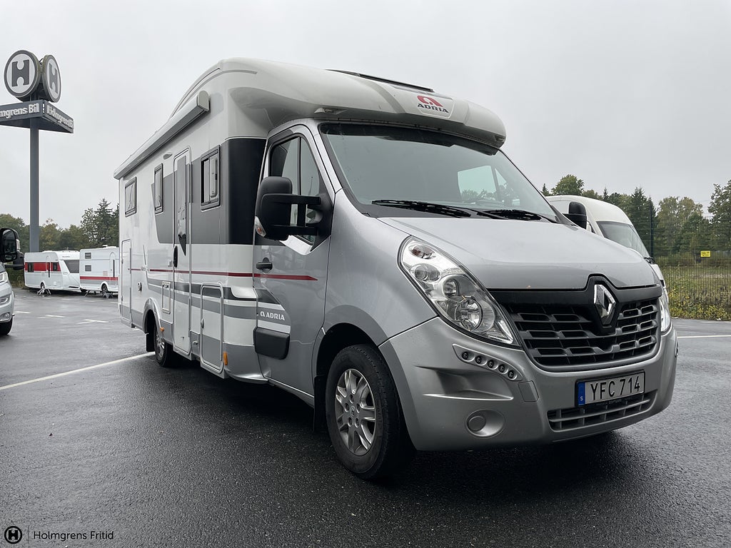 Adria Matrix Supreme M 687 SL