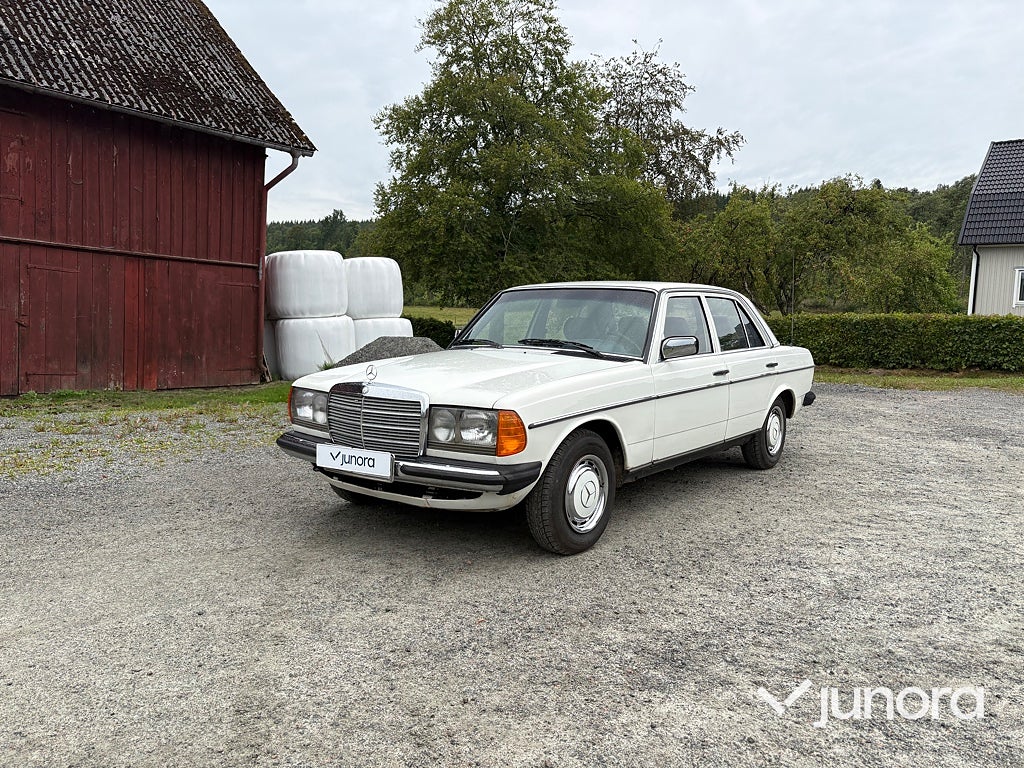 Mercedes-Benz 200 123/200