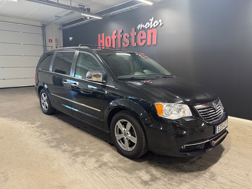 Lancia Voyager 2.8 LX/Skinn/7sits