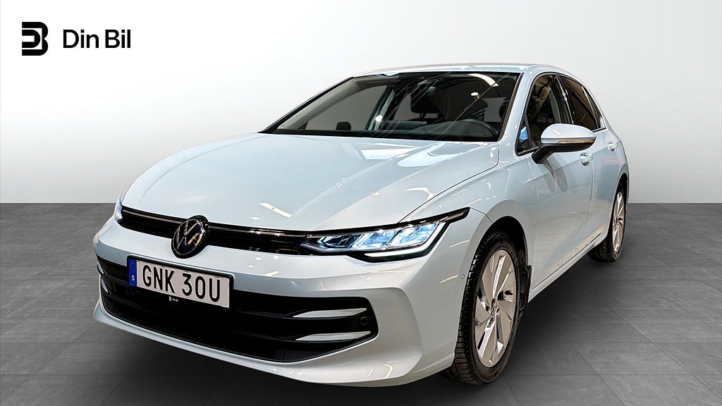 Volkswagen Golf eTSI150 DSG Life Backkamera/P-Värmare