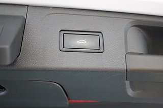 Kombi Volkswagen Passat 27 av 29