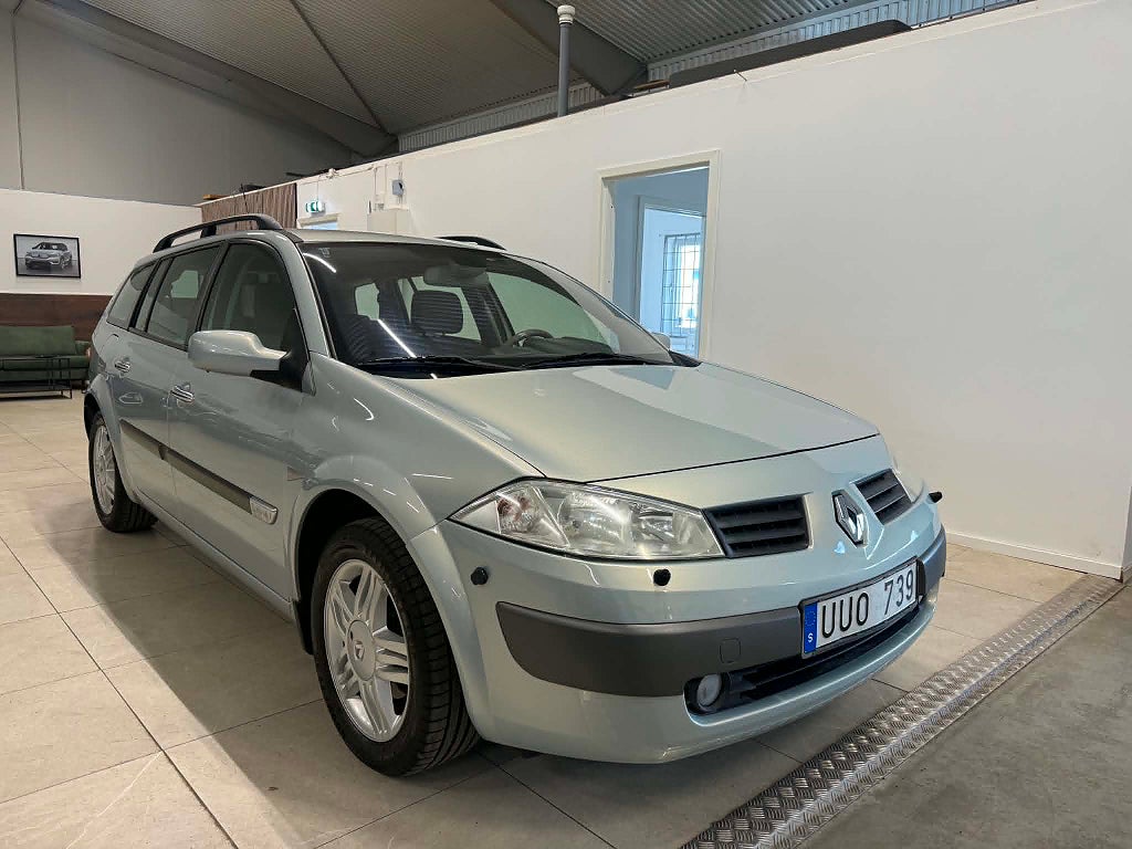 Renault Mégane 2.0 Automat 5000 mil Motorvärmare 