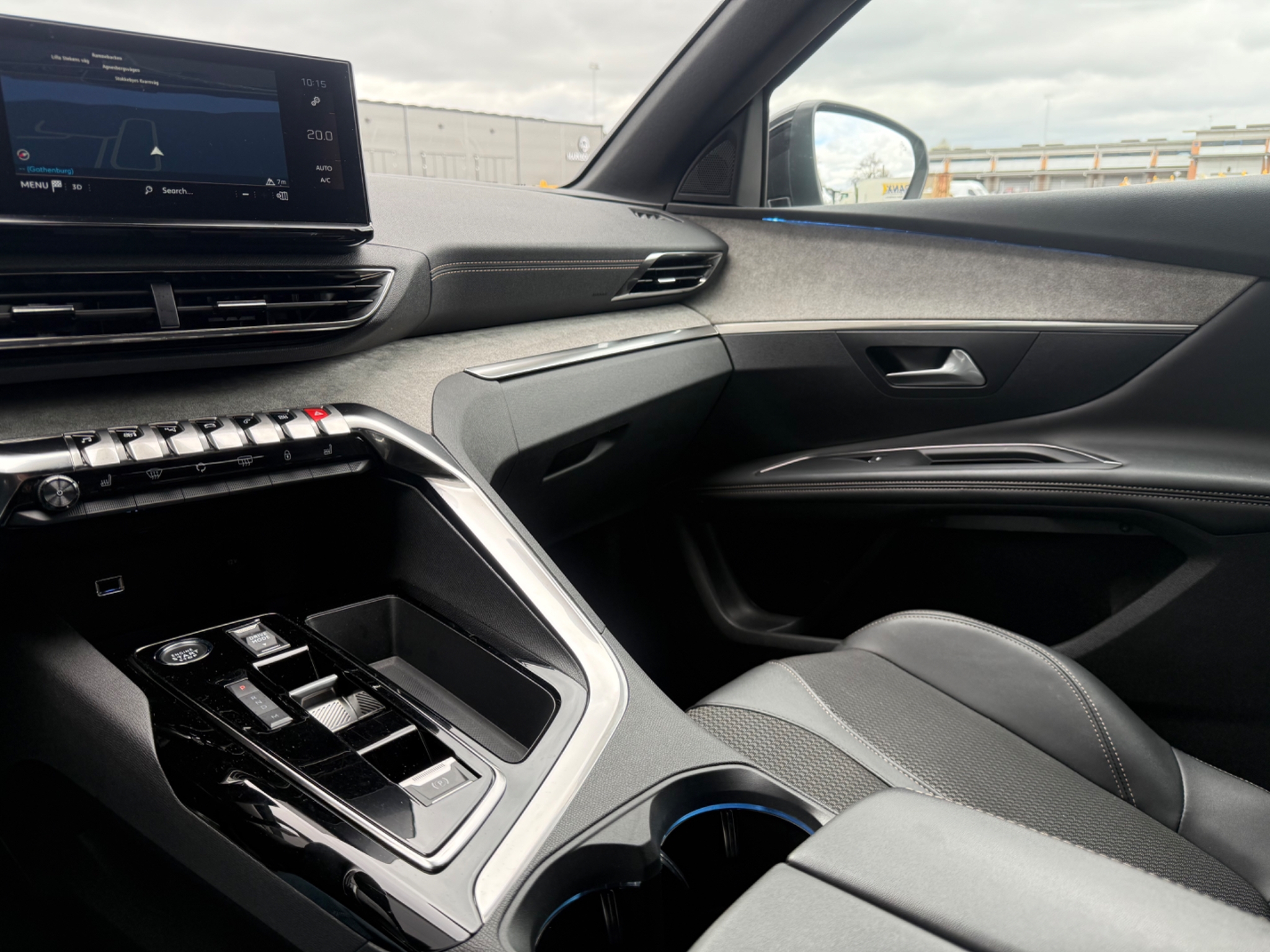 Peugeot 3008 1.2 PureTech 130 EAT GT 2023, bild 7/10