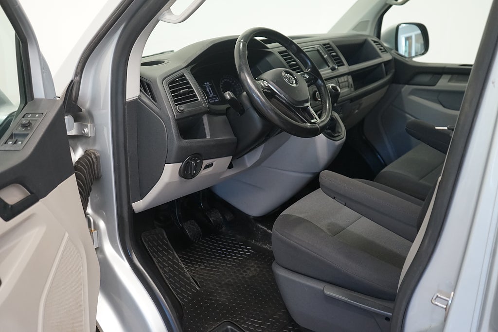 Volkswagen Transporter T30 2.0 TDI 4M Carplay Leasbar 150hk 4.99% Ränta