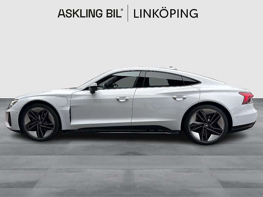 Audi E-Tron 2022 - miniatyr 3