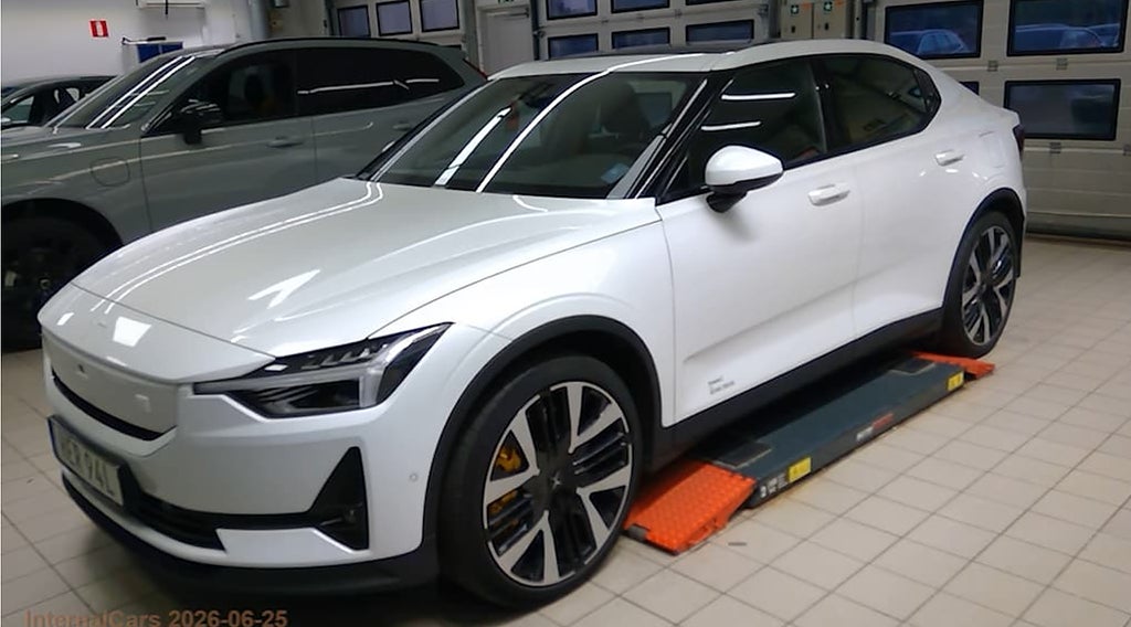 Polestar 2 LRDM Performance Climate Drag Plus Pilot Nappa HK Pixel