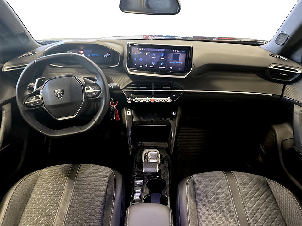 Bild på Peugeot 2008 Allure Pack 1.2 PT 130hk Aut KAMPANJRÄNTA 3,99%