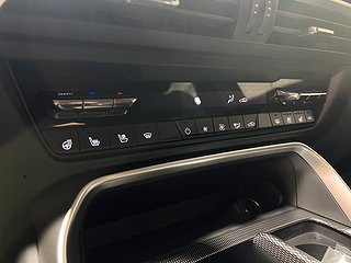 SUV Mazda CX-60 21 av 24