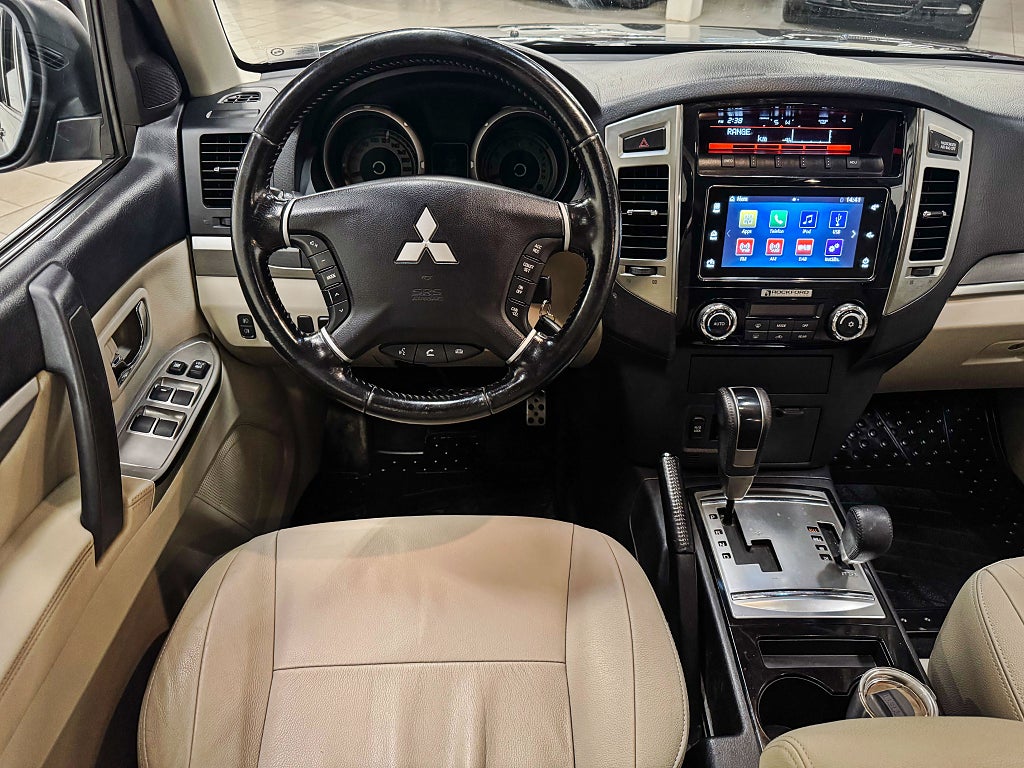 Mitsubishi Pajero 3,2 190Hk 4WD Automat