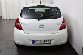 Halvkombi Hyundai i20 5 av 25