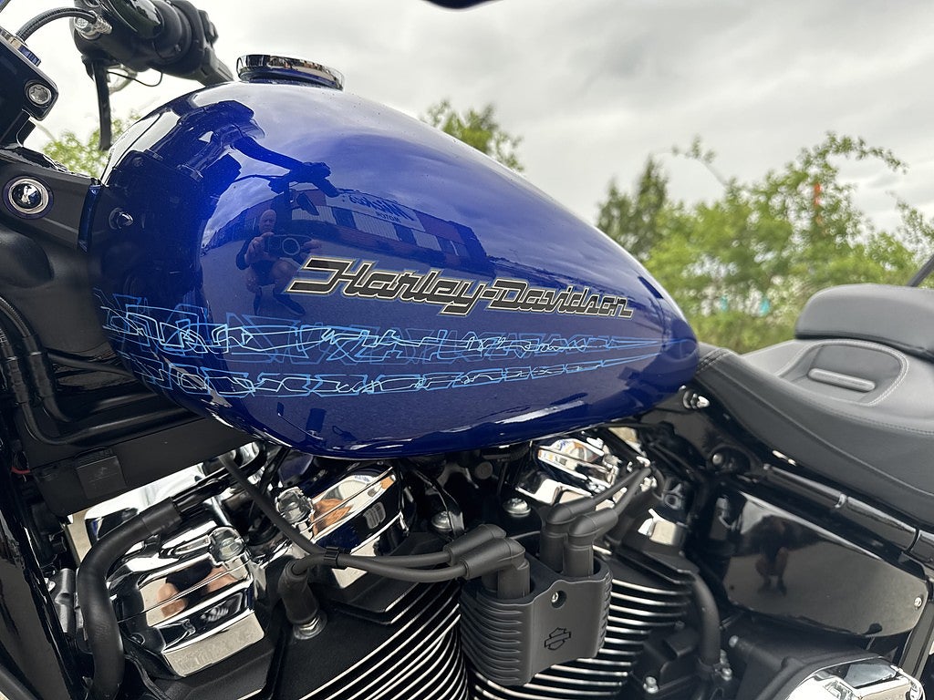 Harley-Davidson Breakout 114 2019 - miniatyr 10