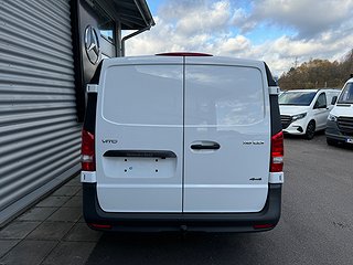 Transportbil - Skåp Mercedes-Benz Vito 15 av 22