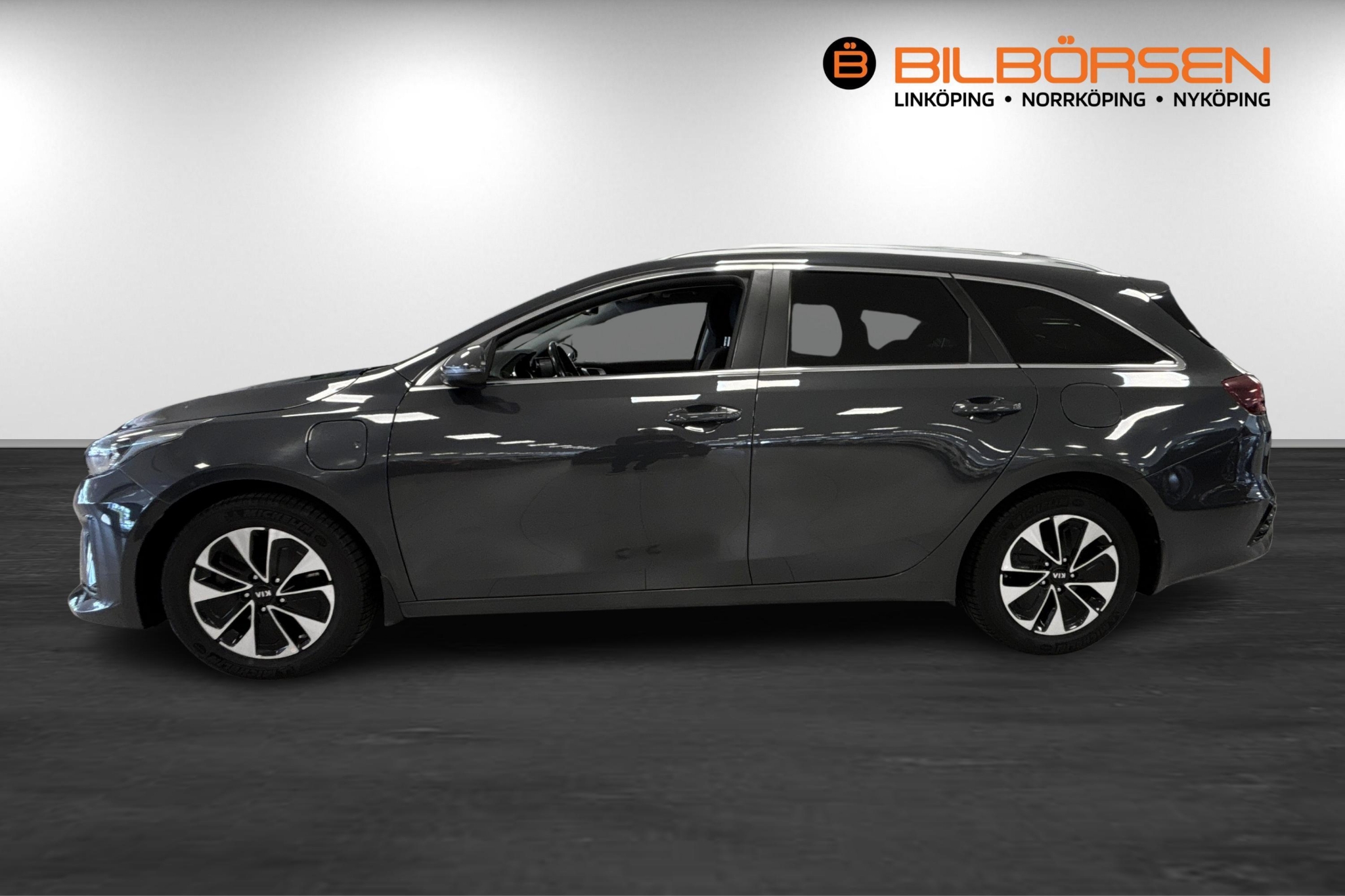 Kia Ceed SW Plug-in Hybrid Advance 2020, bild 4/10