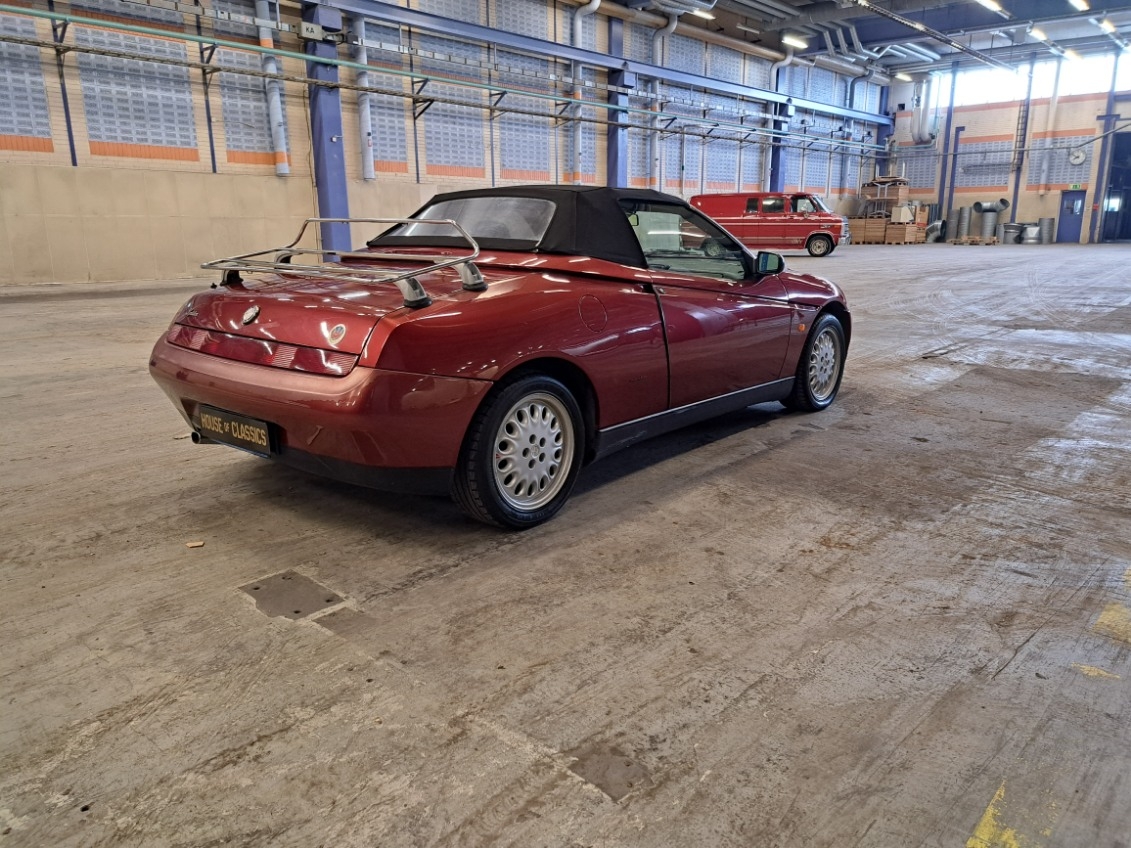 Alfa Romeo Spider 2.0 T.Spark 16V Lusso 1996, bild 3/10