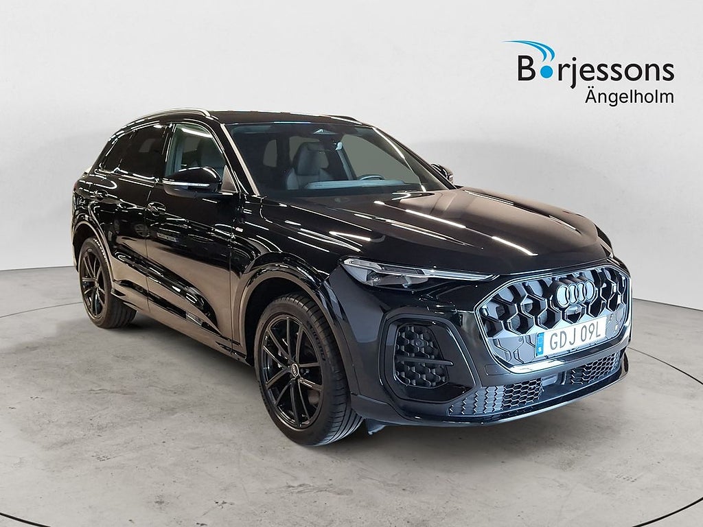Audi Q5 2,0 TDI QUATTRO S-LINE 204 HK S TRONIC