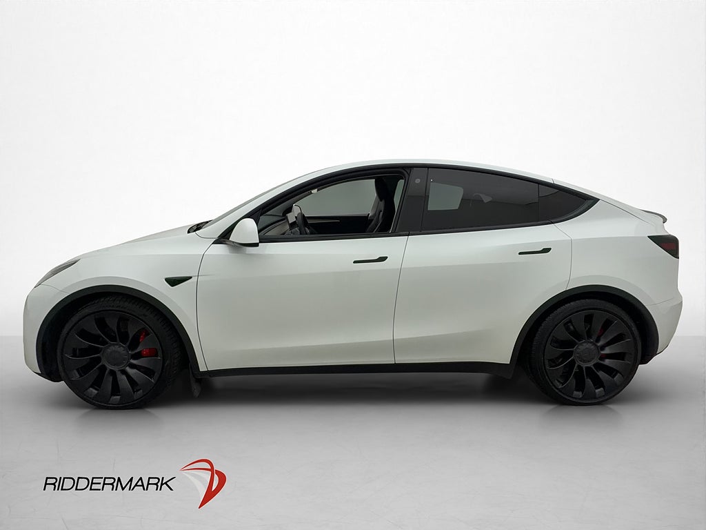 Tesla Model Y Performance Autopilot Värmepump Dragkrok 1-Äga