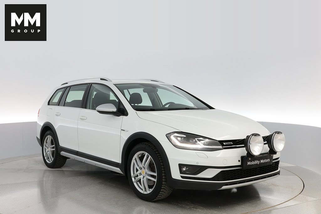 Volkswagen Golf ALLTRACK 2.0 TDI 4M VÄRMARE DRAG ADAPTIV FART 