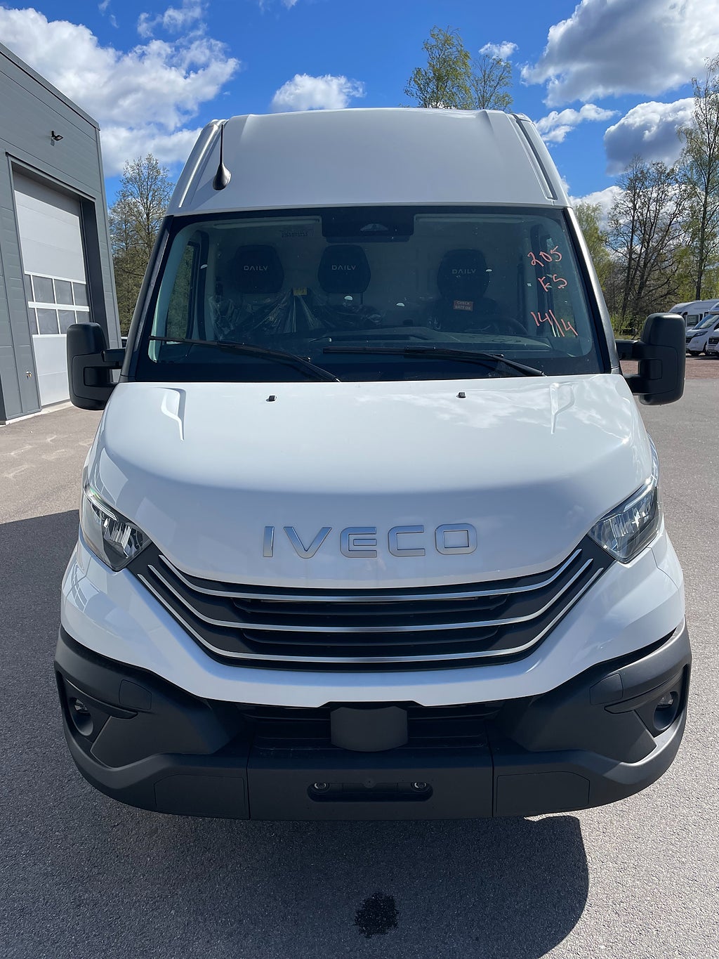 Iveco Daily 35-140 Van 2.3 JTD Hi-Matic Euro 6
