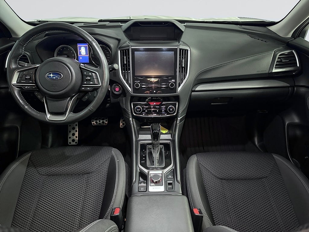 Subaru Forester e-Boxer Aut Dragkrok Rattvärme Kamera Carplay bild 11