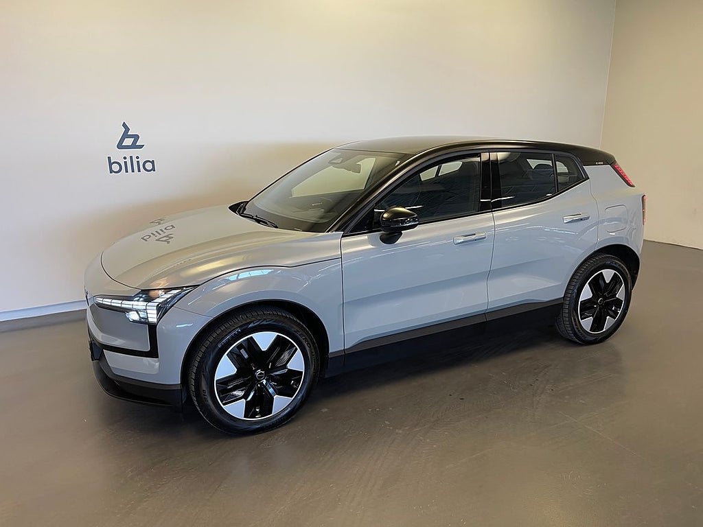 Volvo EX30 Single Extended Range Plus / Navigation / Back...