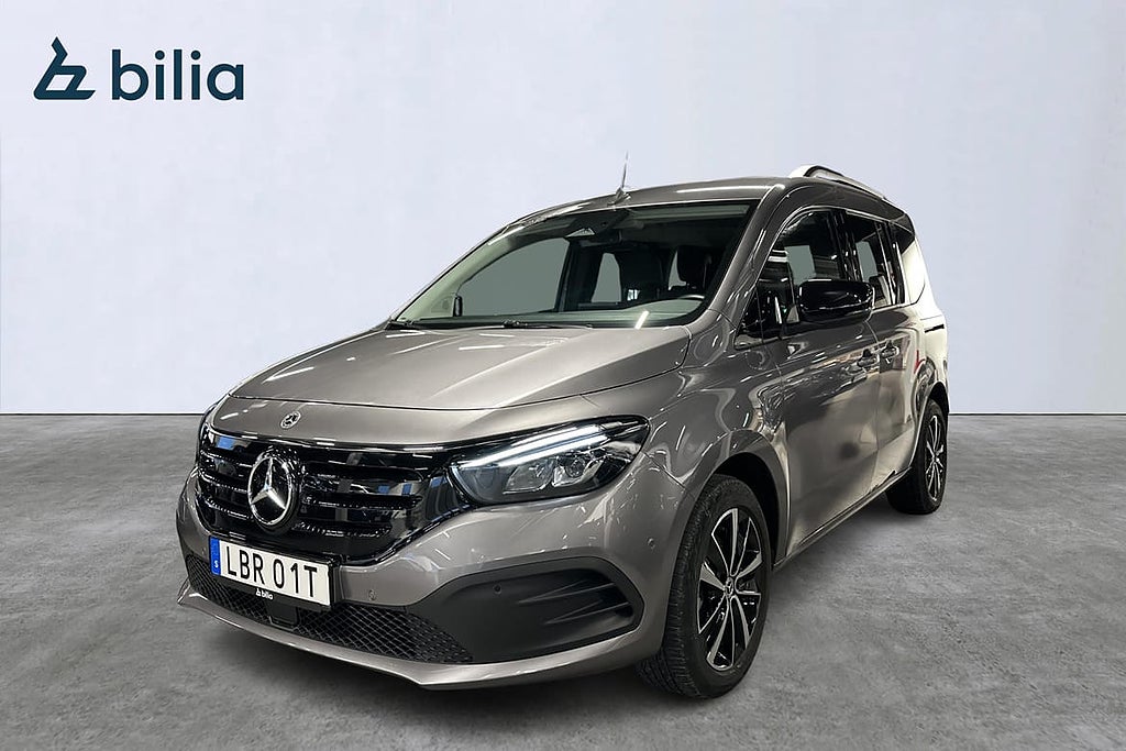 Mercedes-Benz EQT 200 5-sits Keyless Navi Moms