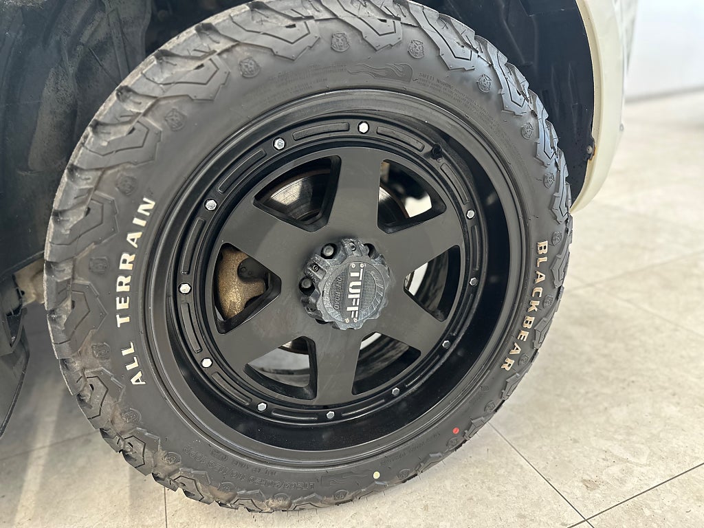 Nissan Navara Dubbelhytt 2.3DCi 4WD N-Guard/TUFF//DRAG/B-KAMERA 4.99%