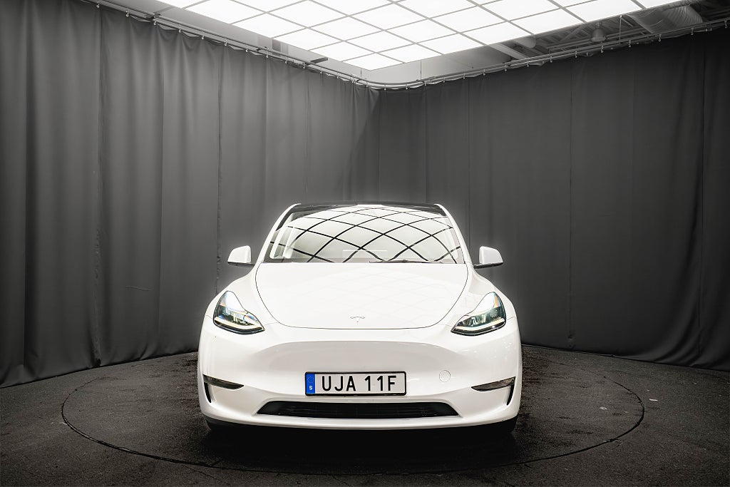 Tesla Model Y Performance AWD DRAG PANO 21'' 90.2%SoH 1-ÄGARE MOMS