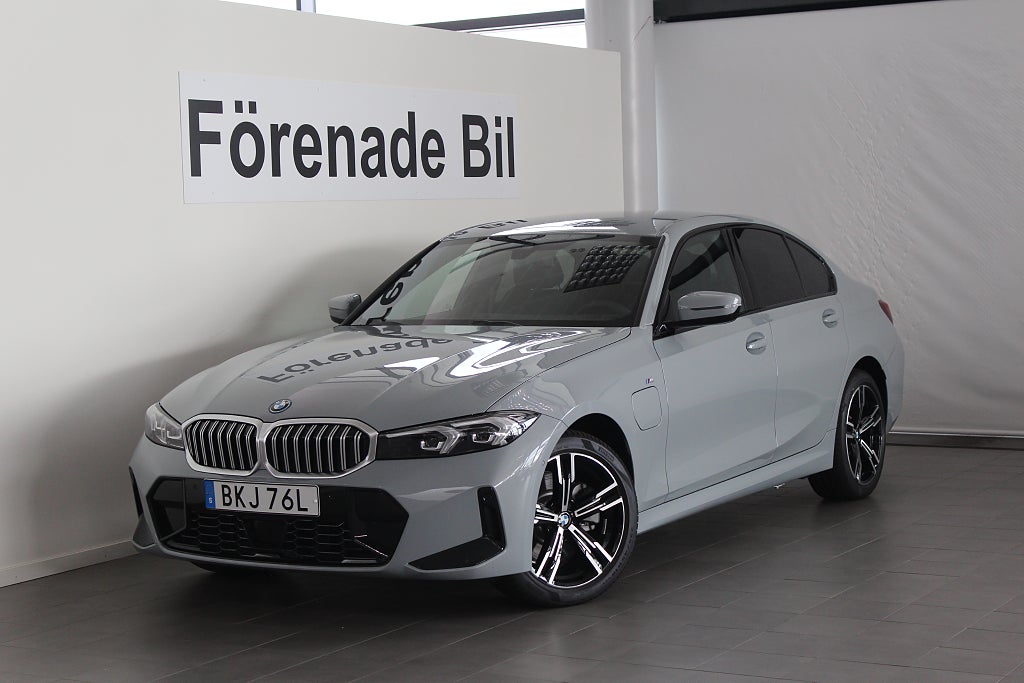 BMW 330e xDrive Sedan M Sport HiFi Drag Rattvärme Sportstorlar