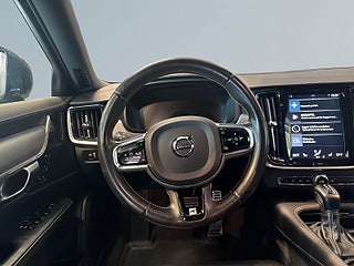 Volvo S90 D5 AWD R-Design HuD/Massage/Dvärm/Skinn/Drag/BLIS/360 – bild 9