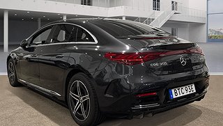 Sedan Mercedes-Benz EQE 2 av 6