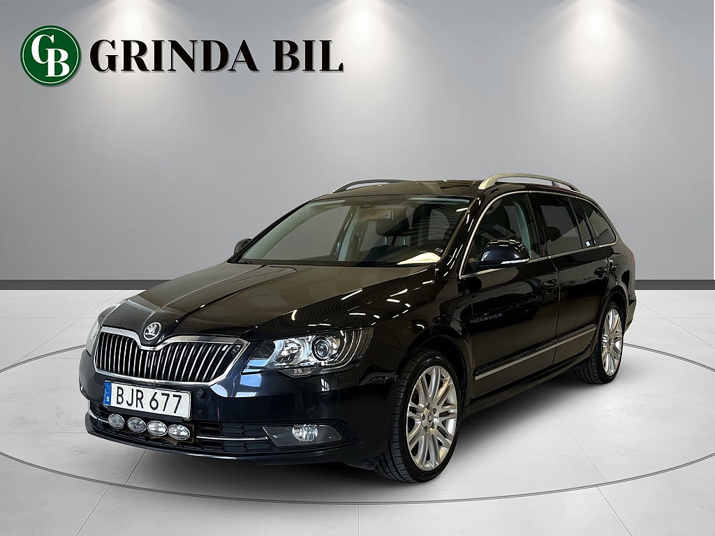 Skoda Superb Kombi 2.0 TDI 4x4 ELERGANCE DRAG VÄRME PDC 