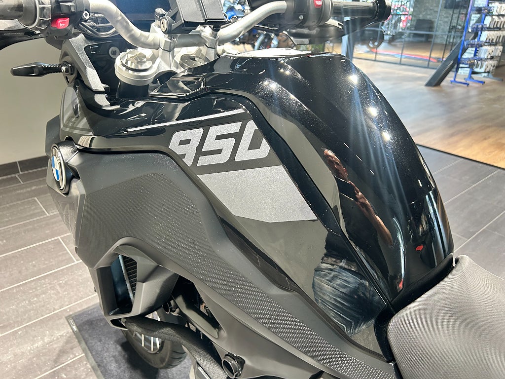 BMW F850GS 3,45%/Performance/Triple Black/Sidoväskor/2300 mil