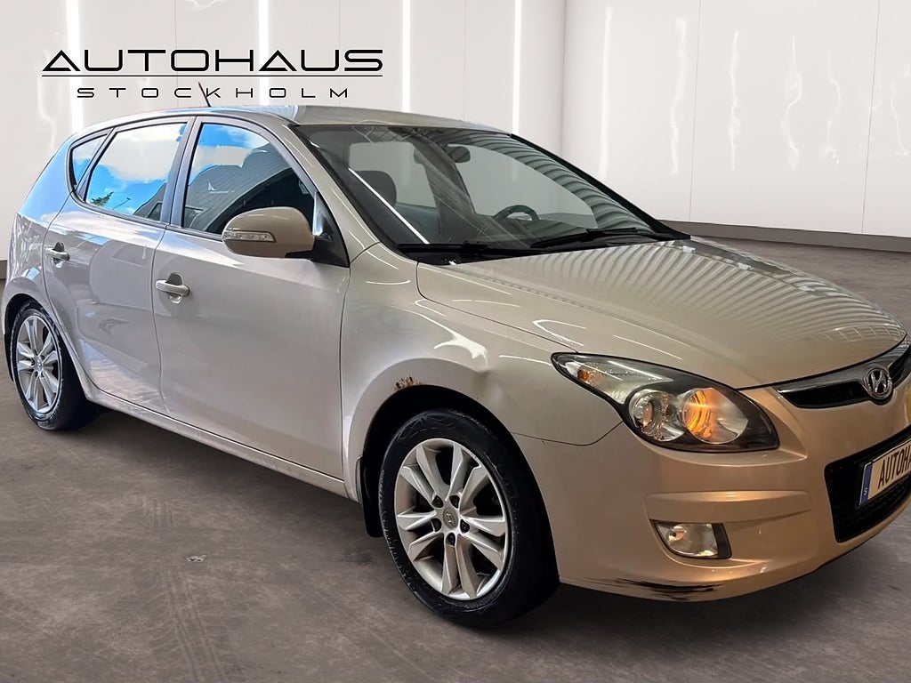Hyundai i30 1.6 CRDi Dragkrok Nybytt koppling Svensksåld