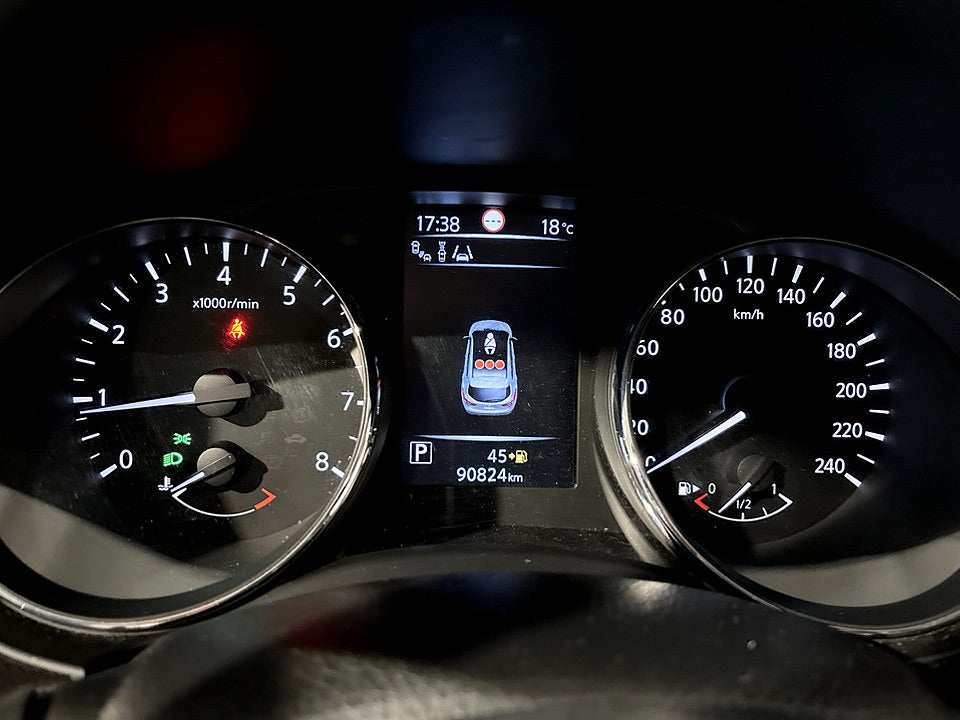 Bild på Nissan Qashqai Tekna 1.2 DIG-T 115hk Aut NAVI